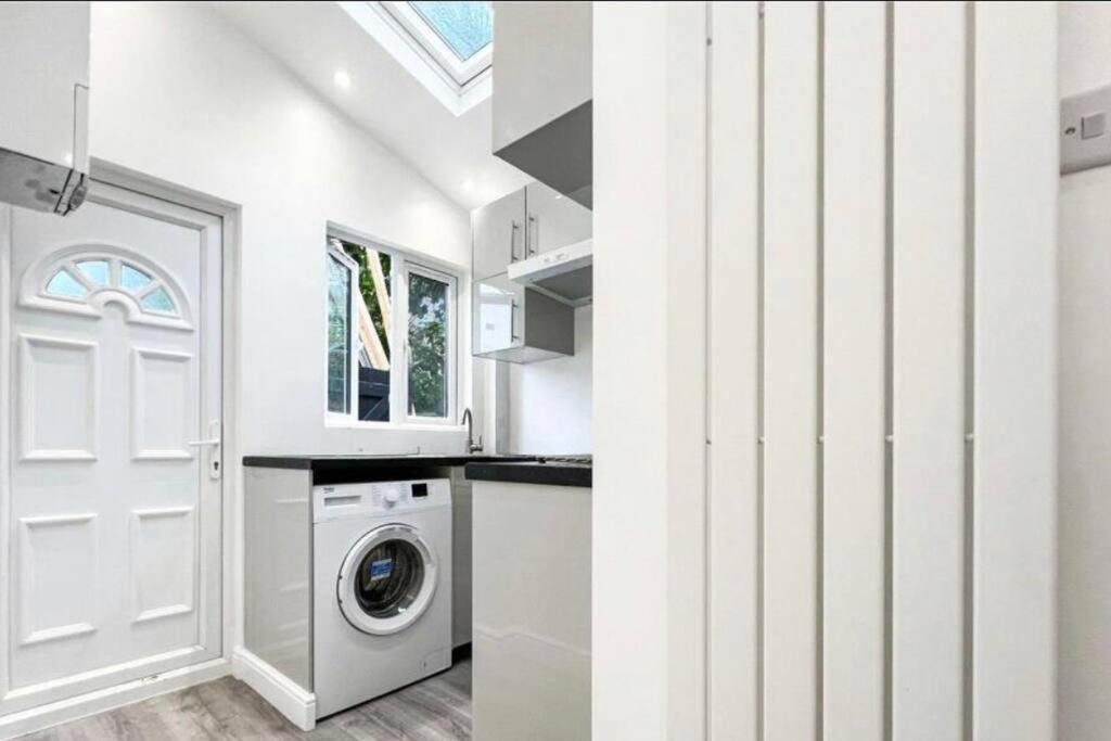 Studio Apartment/Flat Chislehurst Exterior photo